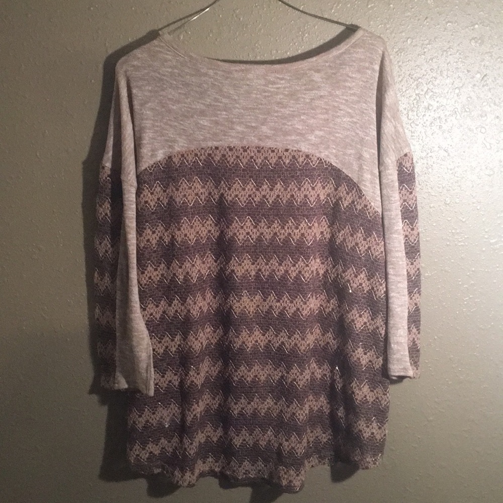 Top - Picture 4 of 4